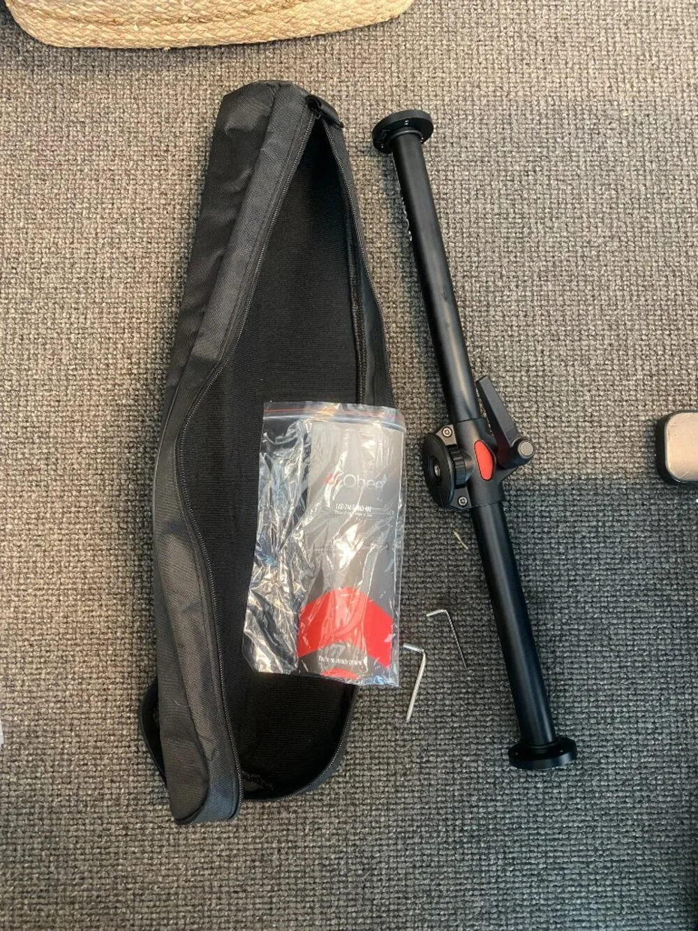 Perfect Condition Oben TAB-2M Two-Mount Tripod Accessory Bar 23